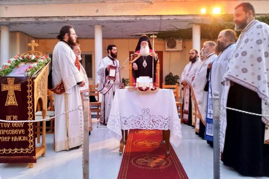 Δημητριάδος Ιγνάτιος: «είμαστε πλασμένοι για την αγάπη» – Η εορτή του Αγίου Παντελεήμονος στο Βόλο
