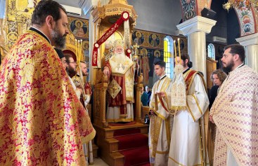 Δημητριάδος Ιγνάτιος: «H πίστη δεν είναι λόγια, αλλά πράξη καρδιάς» – Τεσσαρακονθήμερο Μνημόσυνο νέων παιδιών στον Άγιο Γεώργιο Βόλου