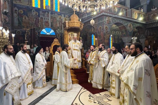 Λαρίσης Ιερώνυμος ««Η πίστη στέκει ακλόνητη, όταν όλα χάνονται» – Λαμπρή η πανήγυρις των Πρωτοκορυφαίων Αποστόλων Πέτρου και Παύλου στην Ν. Ιωνία