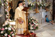 Δημητριάδος Ιγνάτιος: «η σημερινή γιορτή, αποτελεί πρόταση της Θεοτόκου για αγάπη και ενότητα» – Στην μεγάλη πανήγυρη της Εκατονταπυλιανής Πάρου ο Μητροπολίτης μας