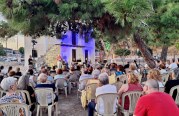 Δημητριάδος Ιγνάτιος: «Στο πρόσωπο της κάθε μάνας βλέπουμε την Παναγία» – 8η Αυγουστιάτικη Παράκληση στον Ιερό Ναό Παναγίας Τρύπας