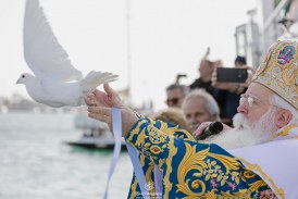 Λαμπρά τα Θεοφάνεια στον Βόλο