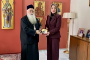 Εθιμοτυπική επίσκεψη της νέας Προέδρου του Δικηγορικού Συλλόγου Βόλου στον Μητροπολίτη Δημητριάδος