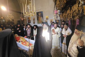 Η Μητρόπολη Δημητριάδος αποχαιρέτησε τον μακαριστό Γέροντα Χρυσόστομο Σταυρίδη Εσφιγμενίτη – Ηγούμενο της Ιεράς Μονής Αγίου Σπυρίδωνος Προμυρίου και Πνευματικός της Ιεράς Μονής Λαμπηδόνος Πηλίου