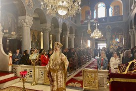 Ο Μητροπολίτης Δημητριάδος κοντά στους μαθητές των Εσπερινών Σχολείων