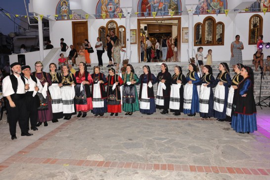 Με επιτυχία πραγματοποιήθηκε το παραδοσιακό λαϊκό πανηγύρι του Ιερού Ναού Αγίων Αποστόλων Πέτρου και Παύλου