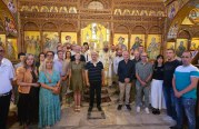 «Δημητριάδος Ιγνάτιος: «Κίνδυνος η εξοικείωση με τη βία» – Αρχιερατικό Συλλείτουργο στην Κορυτσά (video)